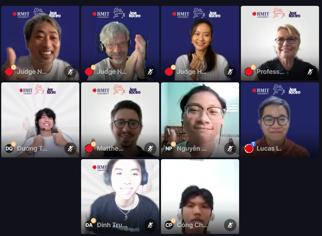 "Chuông Reo" của đội Aficionado Bois gây ấn tượng mạnh với giám khảo Hồng Ánh.