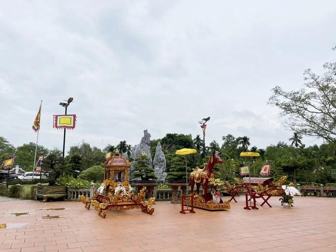 Ngày 12/8 âm lịch hằng năm được xem là ngày giỗ Tổ ngành sân khấu (Ảnh: Mộc Khải). Ngày 12/8 âm lịch hằng năm được xem là ngày giỗ Tổ ngành sân khấu (Ảnh: Mộc Khải).