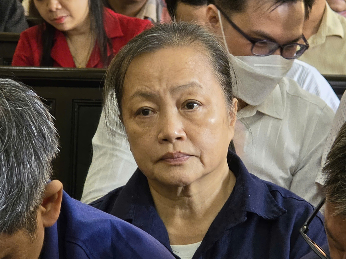 Bị cáo Trần Bình Minh tại phiên tòa ngày 15/1. Bị cáo Trần Bình Minh tại phiên tòa ngày 15/1.