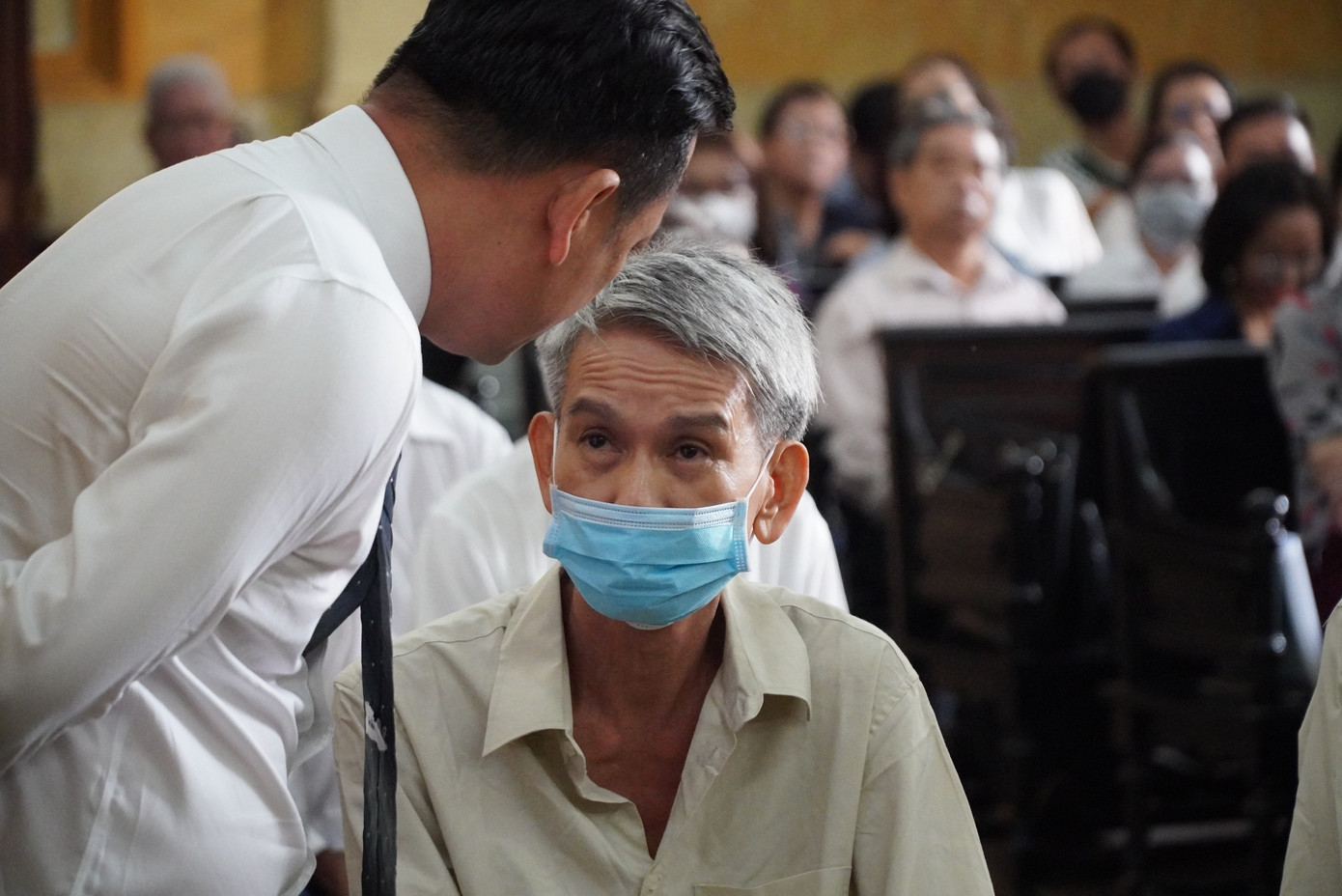 Bị cáo Nguyễn Phước Ngọc bị tuyên phạt 4 năm 6 tháng tù. Bị cáo Nguyễn Phước Ngọc bị tuyên phạt 4 năm 6 tháng tù.