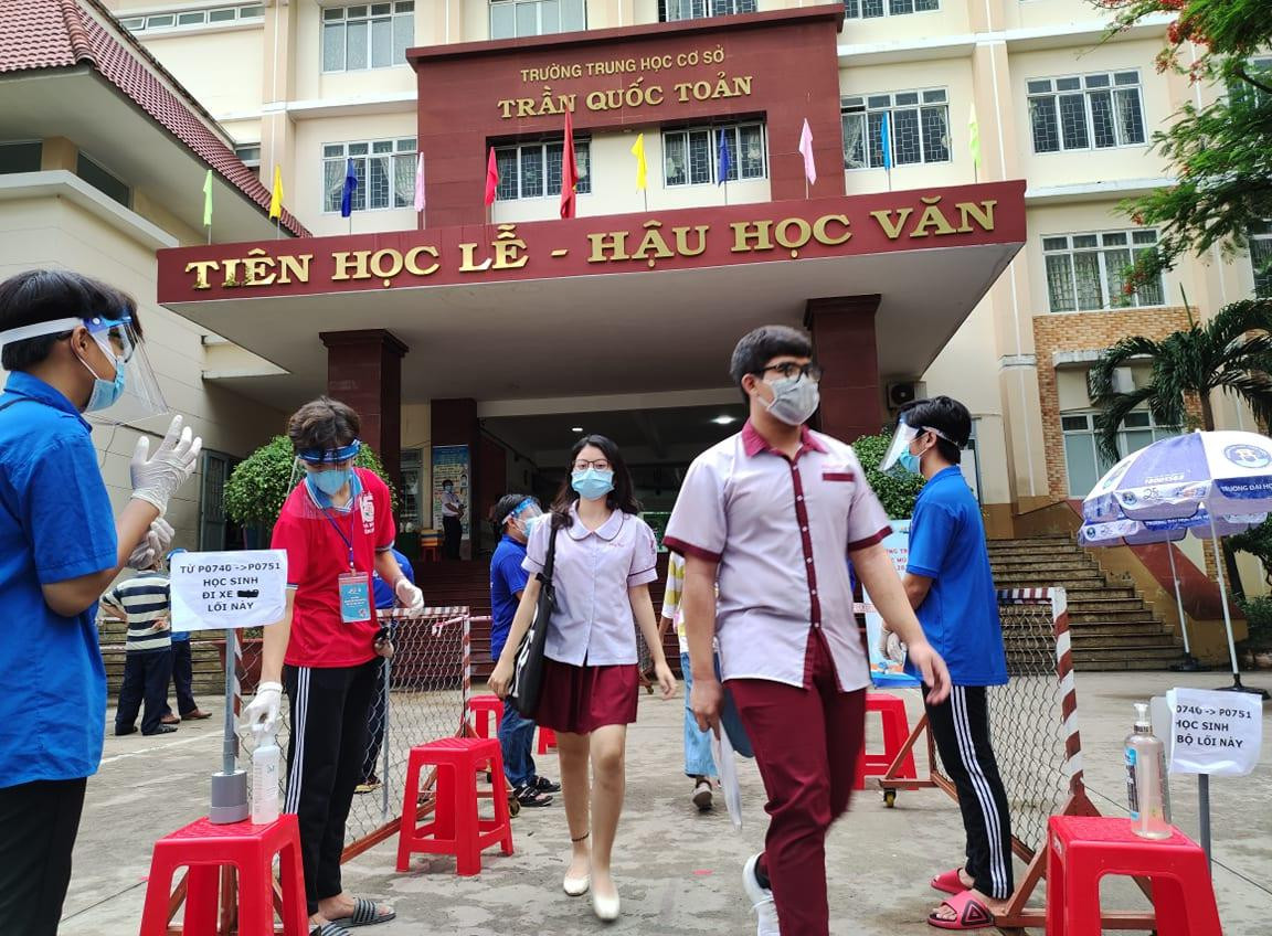 Gần 28.000 thí sinh chưa làm thủ tục dự thi tốt nghiệp THPT 2021 ảnh 30 Gần 28.000 thí sinh chưa làm thủ tục dự thi tốt nghiệp THPT 2021 ảnh 30