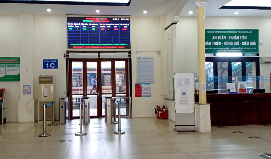 Ga Hà Nội sáng 23/5