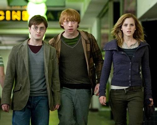 Daniel và các bạn diễn trong phim 