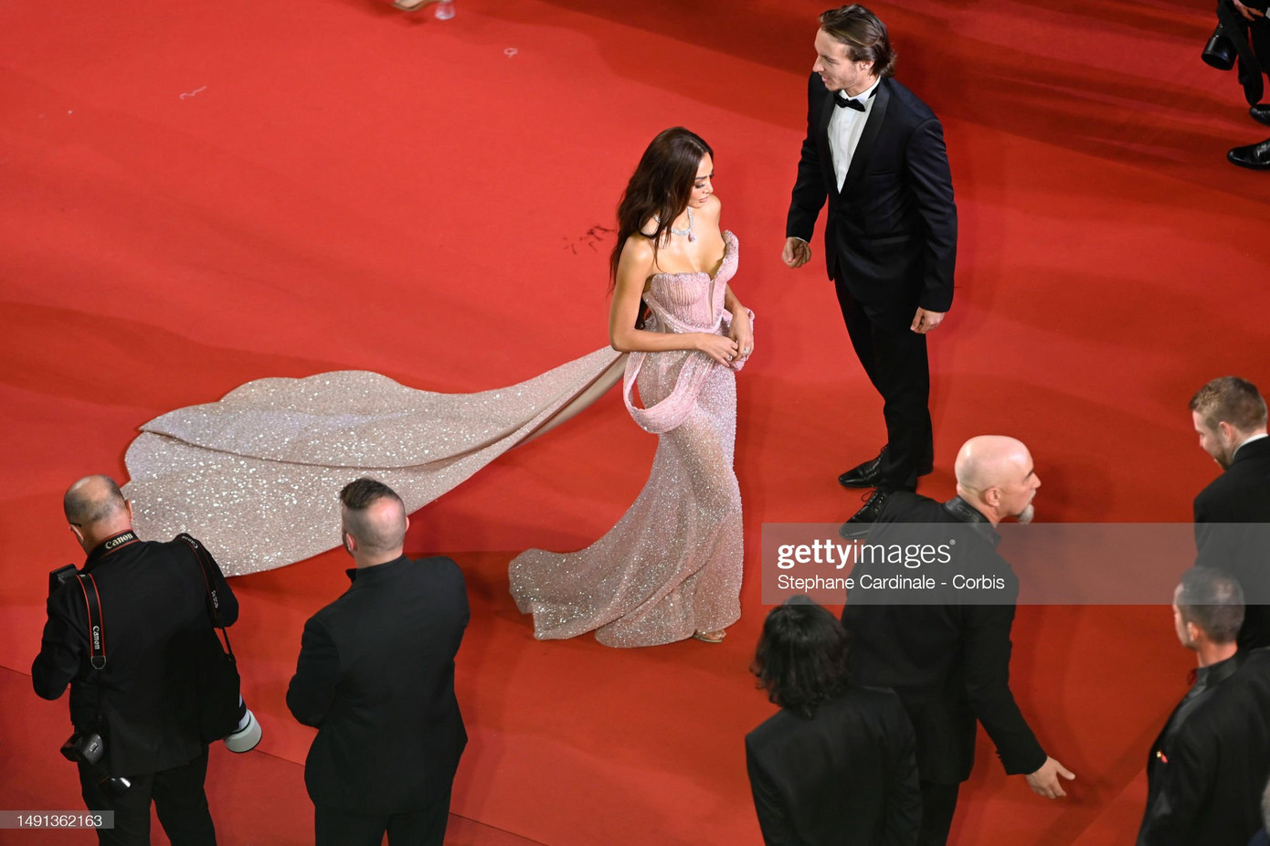 Kylie Fausto Verzosa sinh năm 1992 là diễn viên, người mẫu nổi tiếng Philippines. Năm 2022, người đẹp giành giải thưởng Nữ diễn viên xuất sắc tại LHP DIAFA 2022 ở Dubai cho vai diễn trong bộ phim The Housemaid.