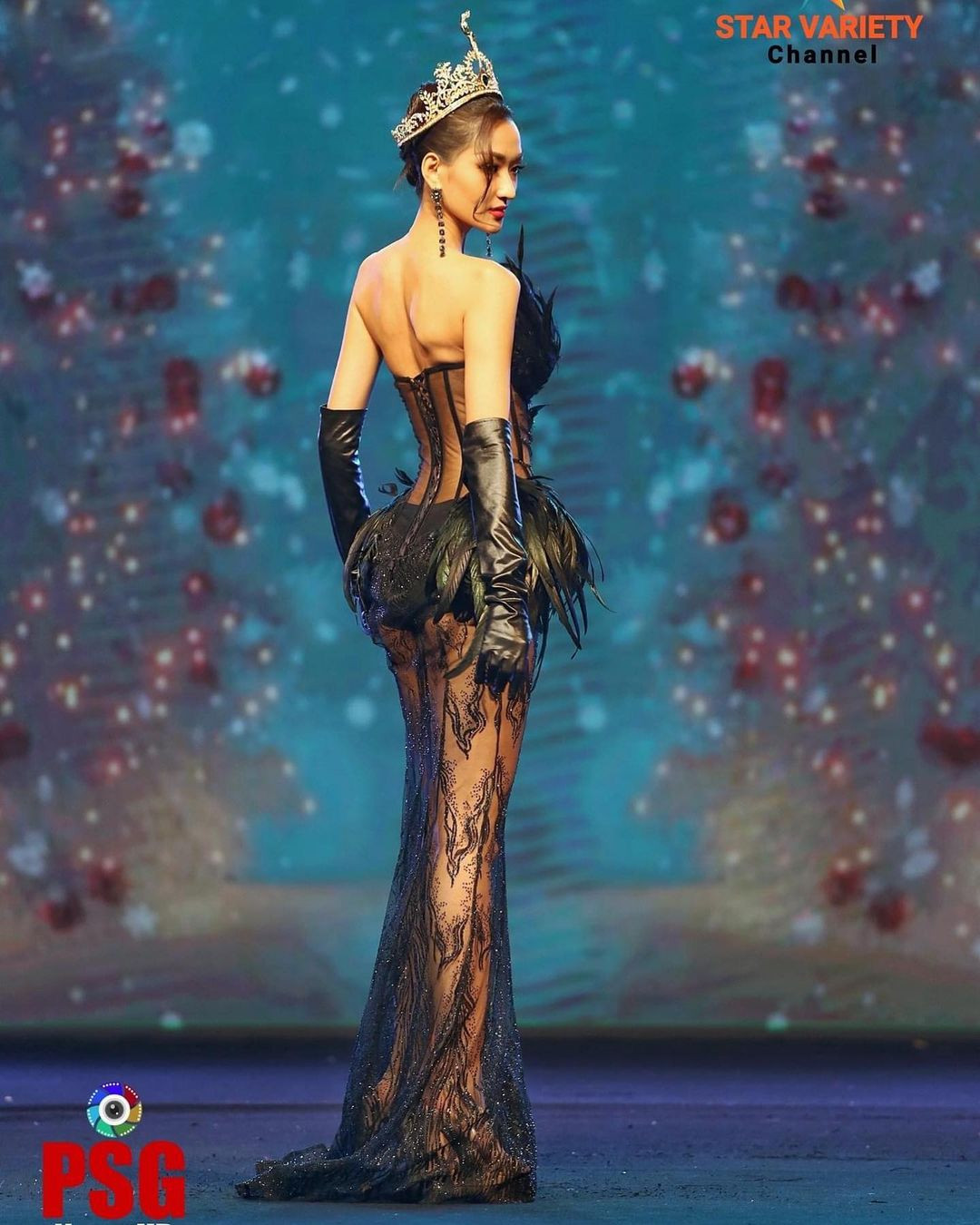 Hiện tại, Cuộc thi Hoa hậu Hòa bình Campuchia 2023 diễn ra với sự tham gia của 25 thí sinh. Pich Votey Saravody sẽ trao lại vương miện cho người kế nhiệm vào đêm chung kết dự kiến diễn ra vào tháng 6 tại Phnom Penh. Cô được đánh giá có nhiệm kỳ thành công trên cương vị Hoa hậu Hòa bình Campuchia 2022.