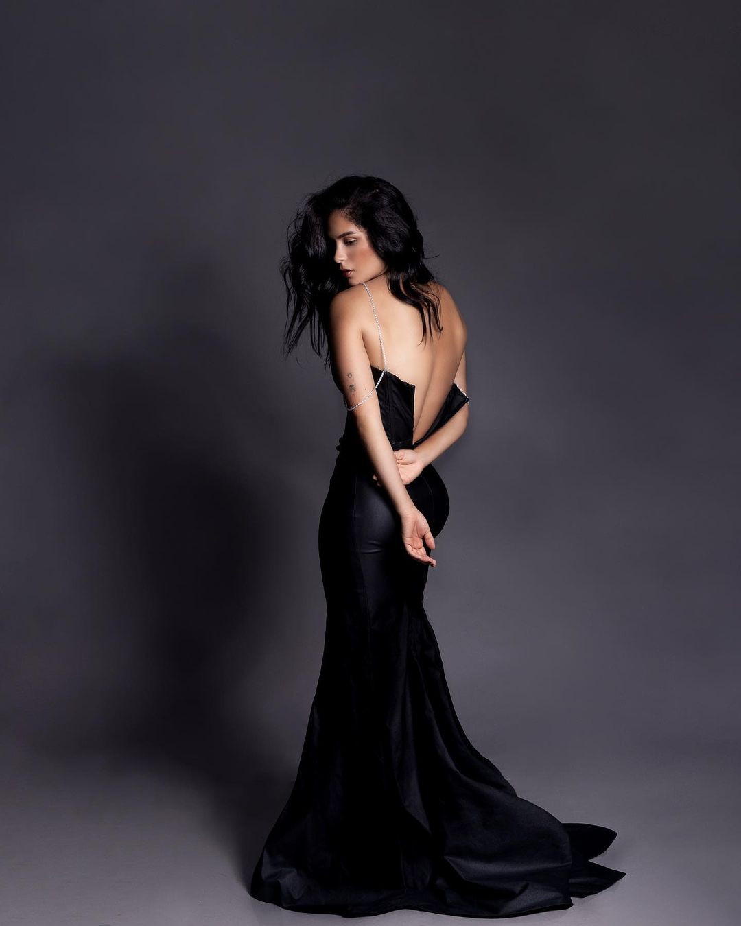 Thân hình đầy đặn, khỏe khoắn của Fabi Martinez là do luyện tập thể hình. Thậm chí cô còn thi đấu thể hình chuyên nghiệp trong nhiều năm qua. Fabi Martinez cho biết cô quyết định tham gia thi sắc đẹp vì biết rằng các cuộc thi nhan sắc hiện nay đã cởi mở hơn về vấn đề chiều cao và vóc dáng.