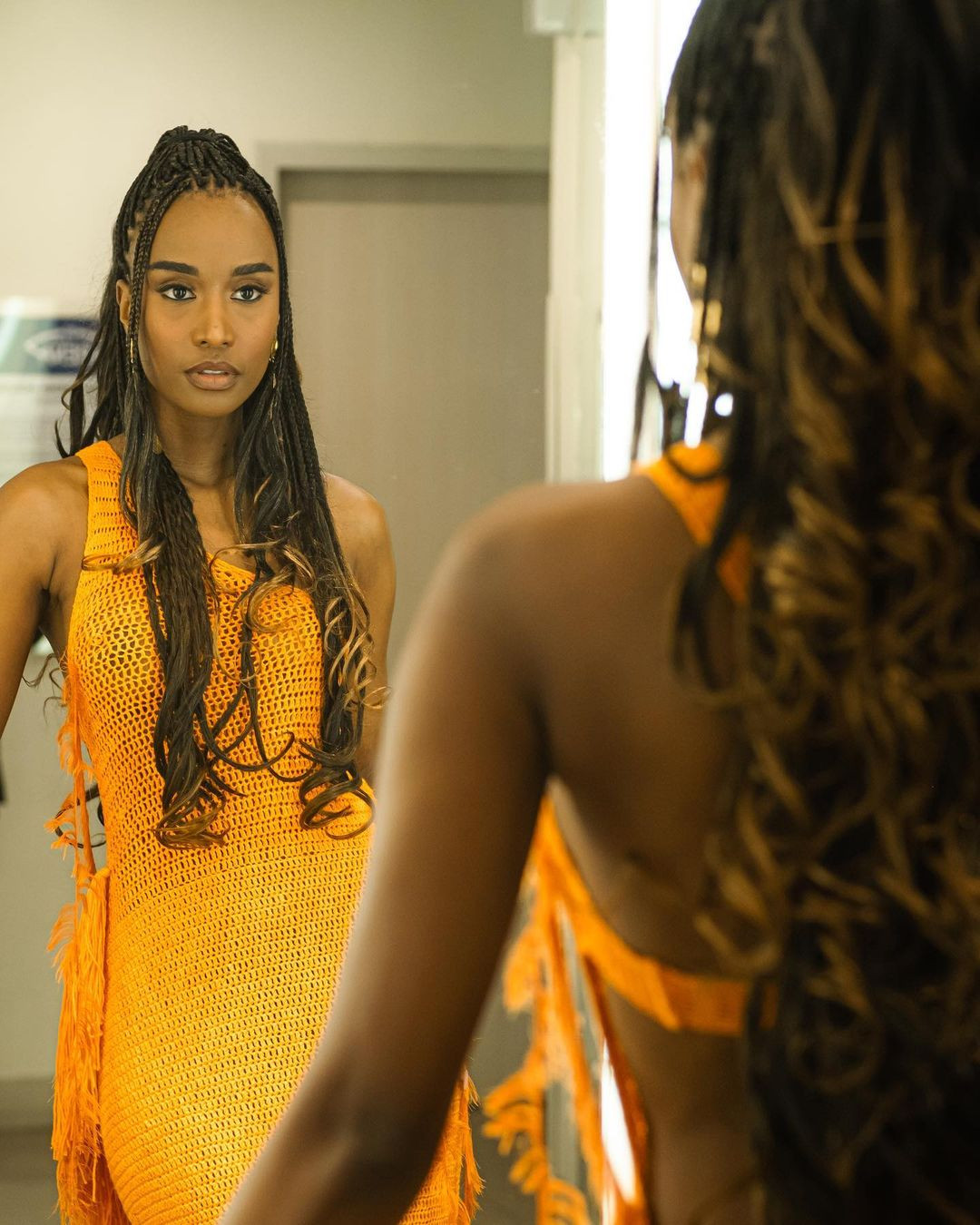 Ngoại hình của Zozibini Tunzi trong đêm chung kết Hoa hậu Hoàn vũ Philippines 2023 không được đánh giá cao. Ngoại hình của Zozibini Tunzi trong đêm chung kết Hoa hậu Hoàn vũ Philippines 2023 không được đánh giá cao.