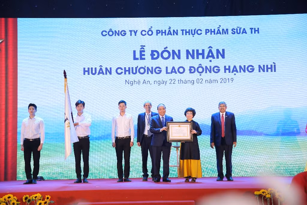 Khánh thành nhà máy mới của TH, khởi động xúc tiến đầu tư vào Nghệ An ảnh 3