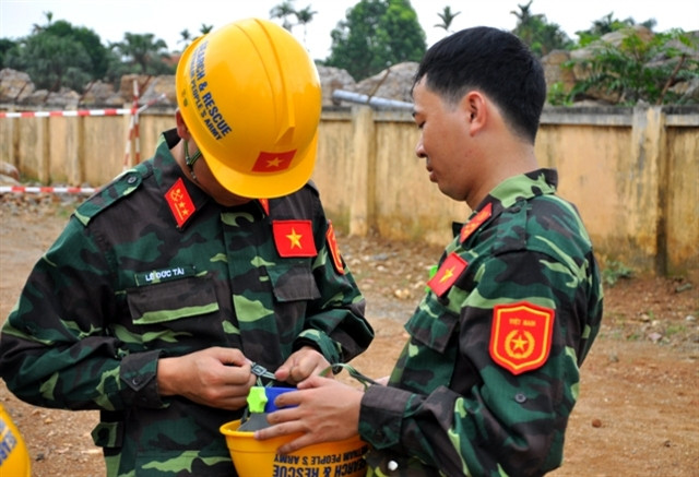 Giúp nhau chuẩn bị thật tốt, trước khi tham gia thao diễn các nội dung sẽ diễn tập 