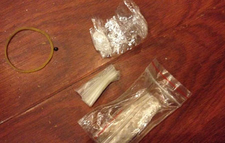 Một lượng ma túy không nhỏ đang được cảnh sát thu gom