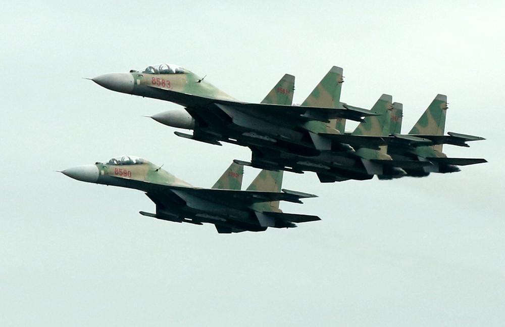 Su-30MK2 được mệnh danh là "hổ mang chúa", mô phỏng theo động tác bay đặc biệt Cobra của họ máy bay chiến đấu Su-27. Su-30MK2 là một trong những biến thể thương mại thành công nhất của Tập đoàn Sukhoi.