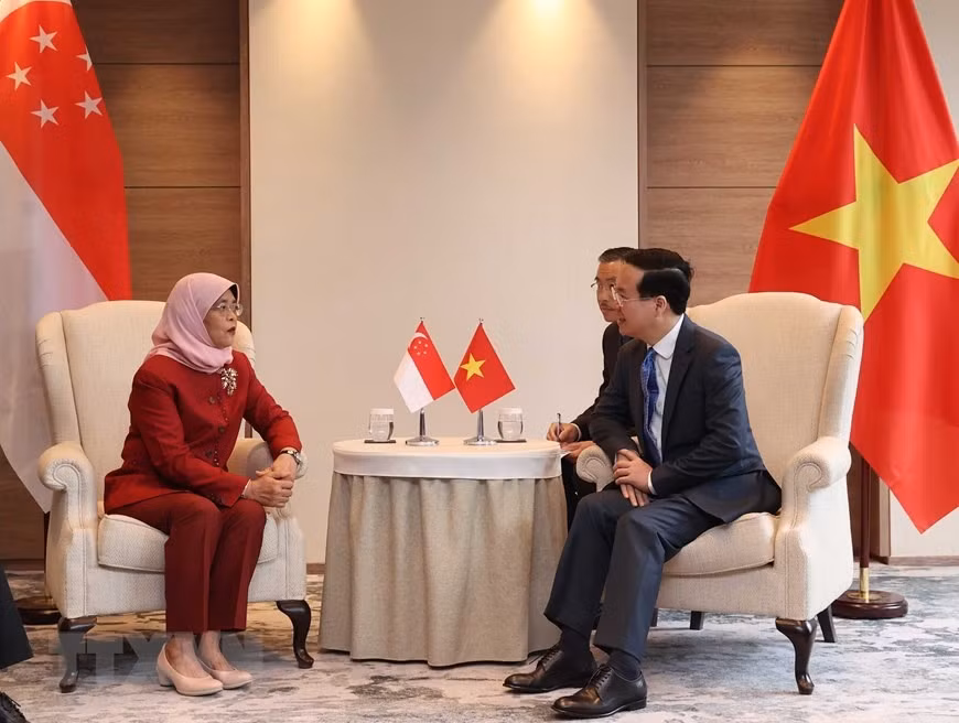 Hình ảnh Chủ tịch nước Võ Văn Thưởng gặp Tổng thống Singapore Halimah Yacob. (Ảnh: Thống Nhất/TTXVN)