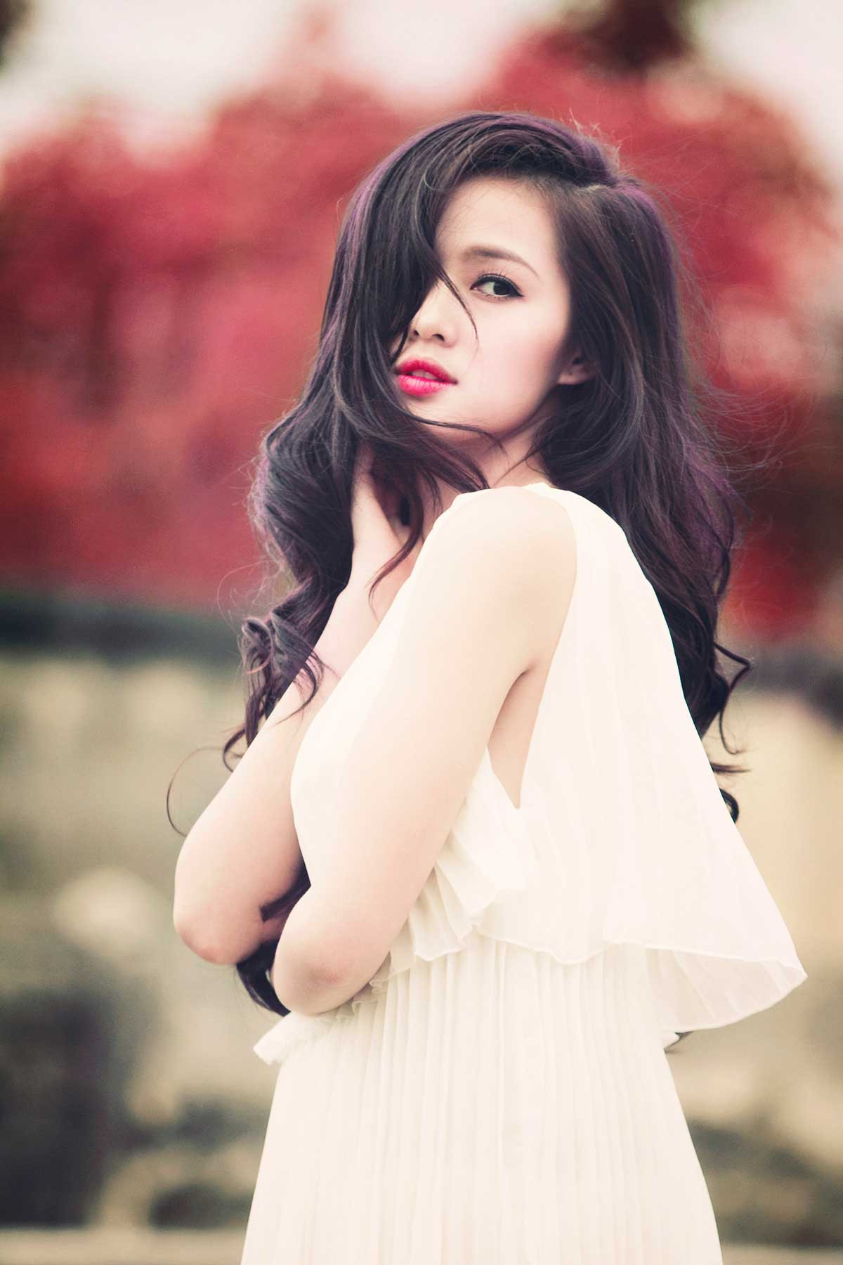 "Đúng là tôi thấy mình trưởng thành hơn, dạn dĩ hơn và cũng lì hơn". "Đúng là tôi thấy mình trưởng thành hơn, dạn dĩ hơn và cũng lì hơn".