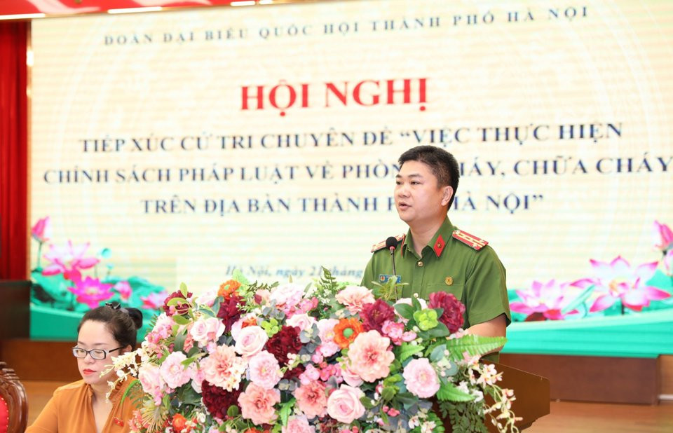 Đại tá Dương Đức Hải , Phó Giám đốc Công an TP. Hà Nội phát biểu tại hội nghị ngày 21/8 Đại tá Dương Đức Hải , Phó Giám đốc Công an TP. Hà Nội phát biểu tại hội nghị ngày 21/8
