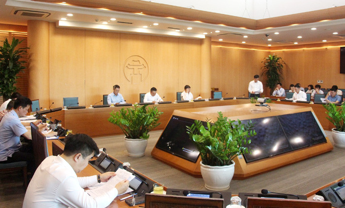 Toàn cảnh buổi làm việc chiều ngày 30/8 của Chủ tịch UBND TP. Hà Nội với quận Thanh Xuân Toàn cảnh buổi làm việc chiều ngày 30/8 của Chủ tịch UBND TP. Hà Nội với quận Thanh Xuân