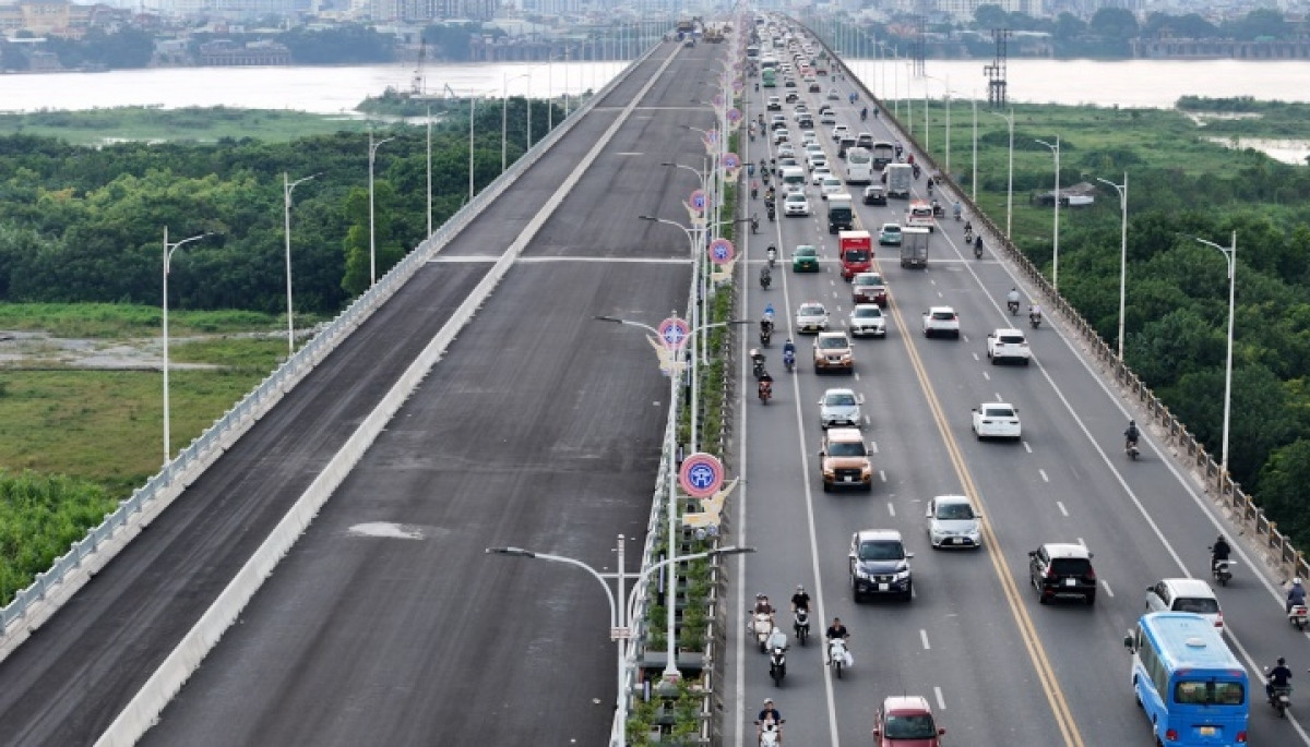 Cầu Vĩnh Tuy giai đoạn 2 đã hoàn thành và được tổ chức khánh thành vào ngày 30/8 Cầu Vĩnh Tuy giai đoạn 2 đã hoàn thành và được tổ chức khánh thành vào ngày 30/8