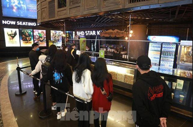 Các cụm rạp có mong muốn mở các suất chiếu sau 0h.