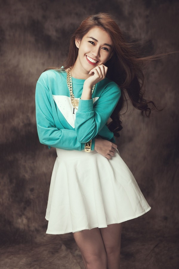 Vẻ tươi trẻ của hot girl nhóm Phở - Ngọc Thảo. Vẻ tươi trẻ của hot girl nhóm Phở - Ngọc Thảo