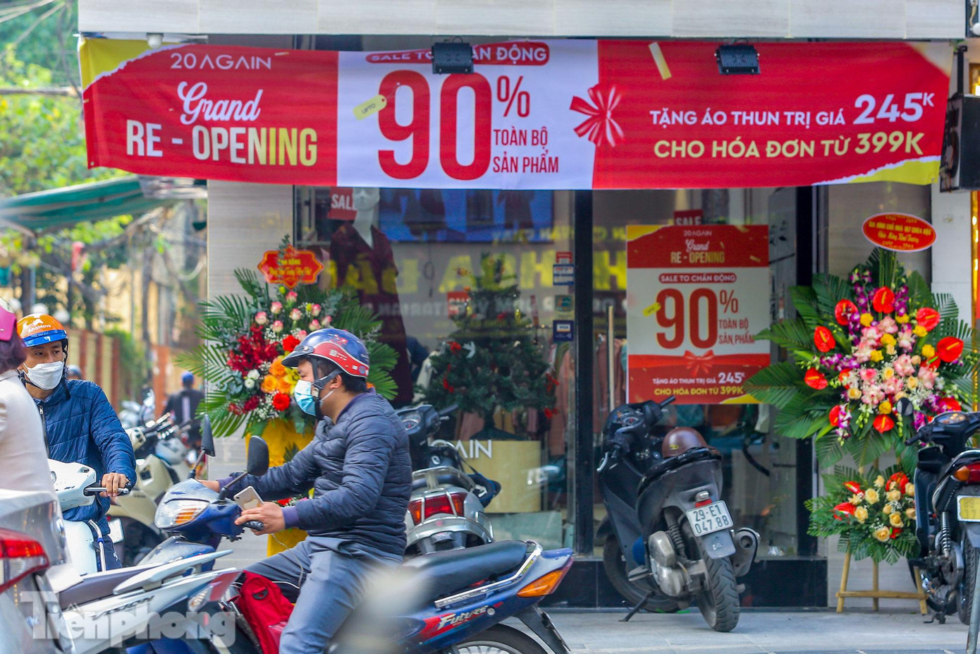 Giảm giá đến 90% nhưng khách hàng vẫn "thờ ơ".