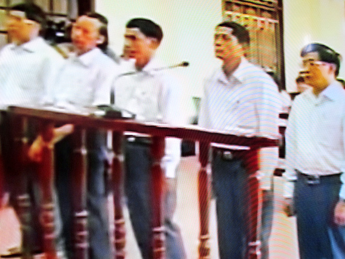 Các bị cáo tại phiên phúc thẩm