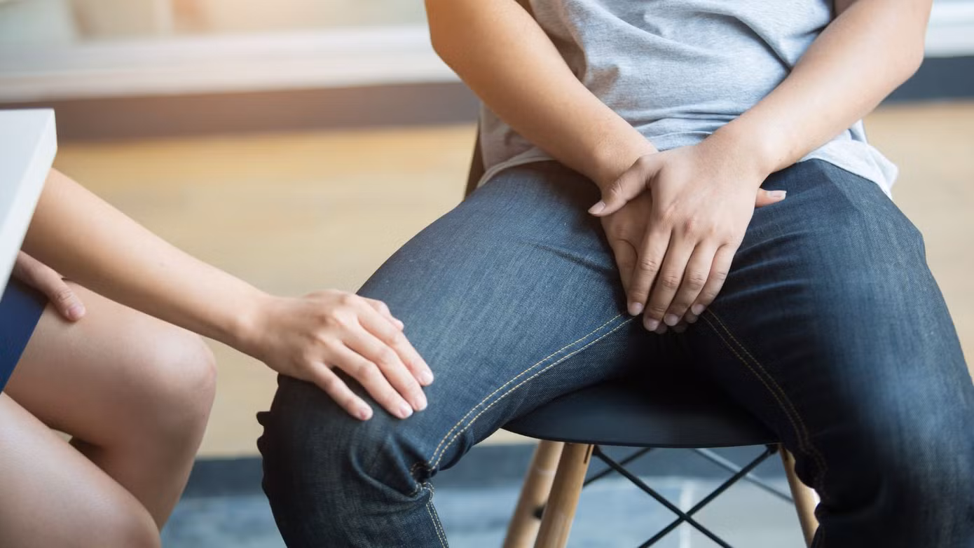 Trước đây khi nhắc tới vô sinh, người ta chủ yếu nghĩ nguyên nhân đến từ người phụ nữ. Hiện nay khoa học đã chứng minh nguyên nhân vô sinh ở phụ nữ có 40%, 40% từ nam, 20% đến từ cả hai hoặc chưa rõ nguyên nhân. Trước đây khi nhắc tới vô sinh, người ta chủ yếu nghĩ nguyên nhân đến từ người phụ nữ. Hiện nay khoa học đã chứng minh nguyên nhân vô sinh ở phụ nữ có 40%, 40% từ nam, 20% đến từ cả hai hoặc chưa rõ nguyên nhân.