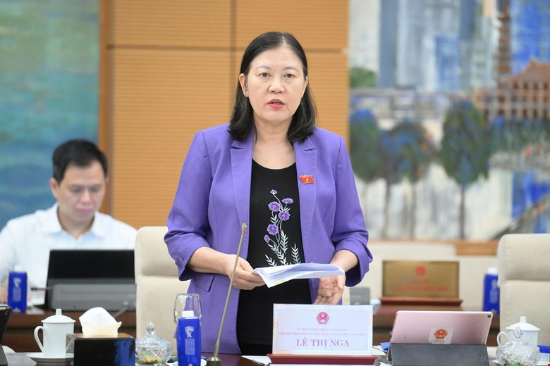 Phó Chủ nhiệm Thường trực Ủy ban Dân nguyện và Giám sát Lê Thị Nga.