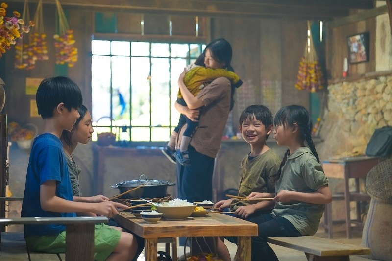 Hình ảnh trong Lật mặt 7: Một điều ước. Hình ảnh trong Lật mặt 7: Một điều ước.