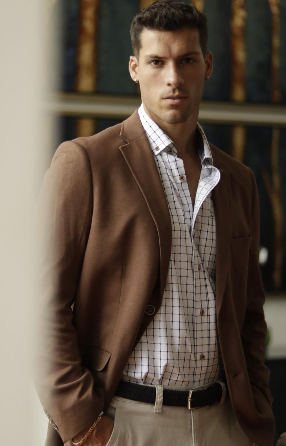 Sau khi Luciana Fusterg đăng quang Hoa hậu Hòa bình tại Việt Nam, thông tin, đời tư bạn trai của tân hoa hậu liên tục được khán giả Việt tìm kiếm.