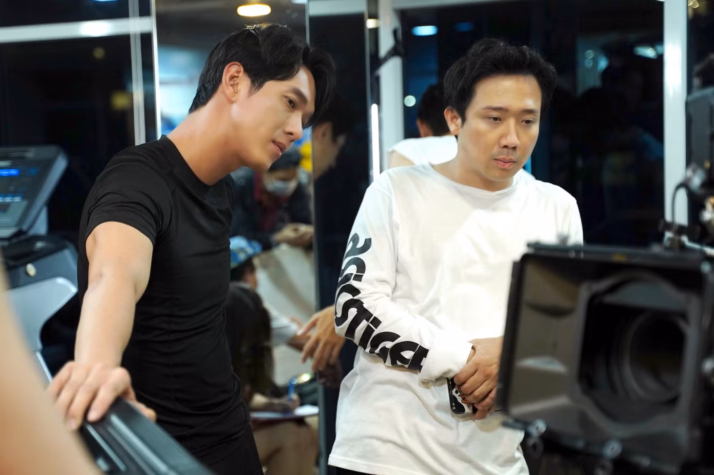 Trấn Thành và Song Luân tranh giải tại Cánh diều Vàng 2023 hạng mục điện ảnh. Trấn Thành và Song Luân tranh giải tại Cánh diều Vàng 2023 hạng mục điện ảnh.