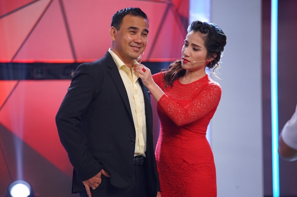 Cát Tường - Quyền Linh là cặp ông mai bà mối mát tay của Bạn muốn hẹn hò. Cát Tường - Quyền Linh là cặp ông mai bà mối mát tay của Bạn muốn hẹn hò.