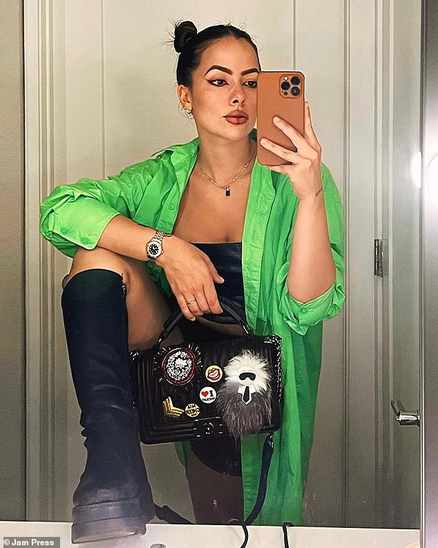 Ariana Viera trước khi mất vì tai nạn giao thông.