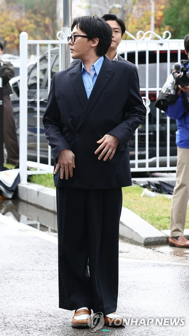 G-Dragon liên tục phủ nhận dùng ma túy, nhắn nhủ người hâm mộ yên tâm.