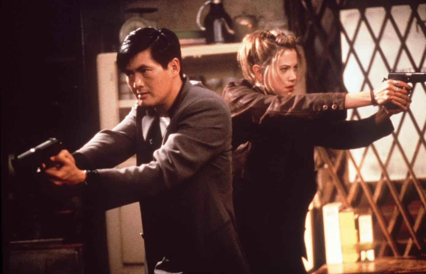 Châu Nhuận Phát và Mira Sorvino trong The Alternative Killers (1998). Châu Nhuận Phát và Mira Sorvino trong The Alternative Killers (1998).