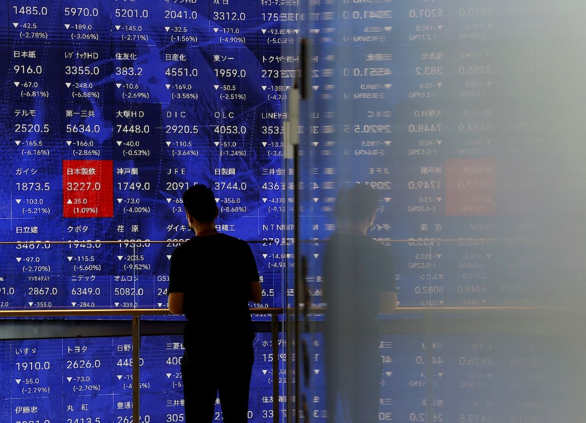 Giá cổ phiếu toàn cầu đang giảm mạnh. Giá cổ phiếu toàn cầu đang giảm mạnh.