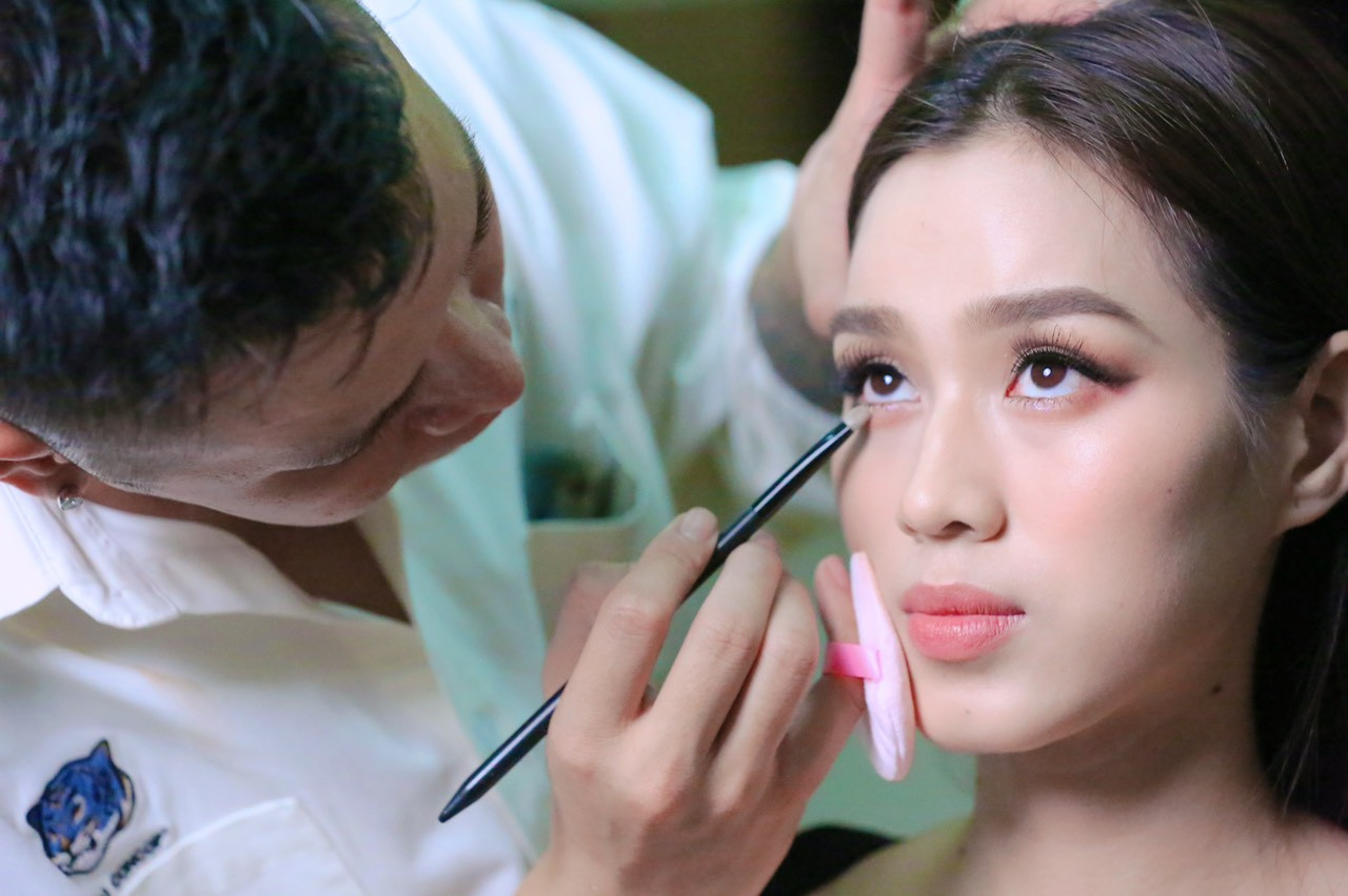 Dàn mỹ nhân lộng lẫy trên thảm đỏ chung kết Hoa hậu Việt Nam 2022 ảnh 8 Dàn mỹ nhân lộng lẫy trên thảm đỏ chung kết Hoa hậu Việt Nam 2022 ảnh 8