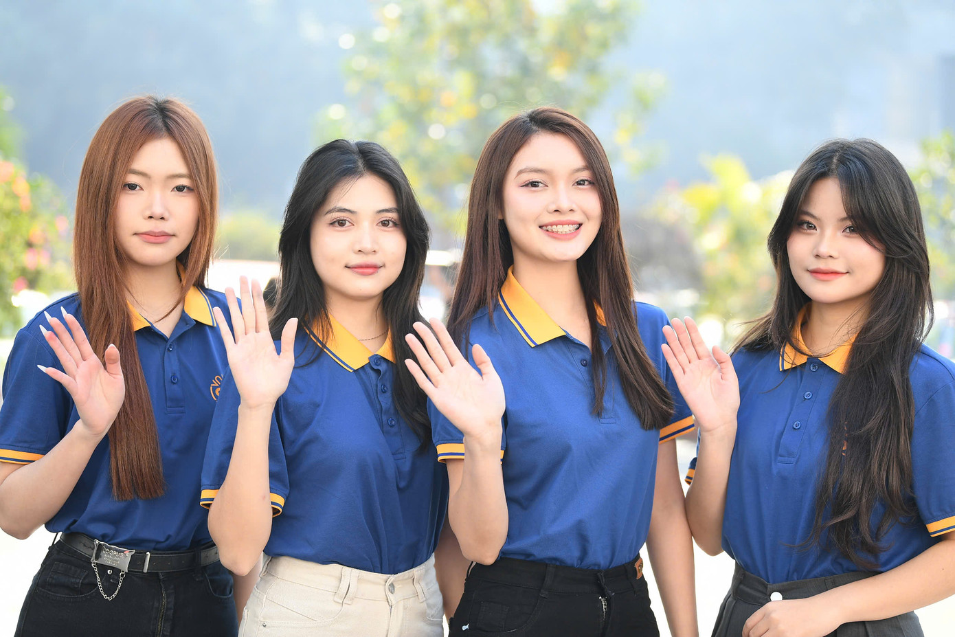 Ông Nguyễn Việt Khôi, Phó Hiệu trưởng trường Khoa học Liên ngành và Nghệ thuật, Đại học Quốc gia Hà Nội cho biết ông tích cực tuyên truyền đến nữ sinh về ngày hội tuyển sinh. Đại diện nhà trường cho rằng đây là cơ hội cho cả đôi bên. Sinh viên có cơ hội thoát khỏi vùng an toàn, chạm đến danh hiệu hoa hậu cao quý, ban tổ chức Hoa hậu Việt Nam và nhà trường góp phần gìn giữ, phát triển các giá trị văn hóa, đặc biệt trong bối cảnh phát triển công nghiệp văn hóa.