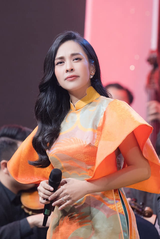 Thái Trinh và Ngọc Mai đều lên tiếng đính chính vụ quỵt học phí. Thái Trinh và Ngọc Mai đều lên tiếng đính chính vụ quỵt học phí.