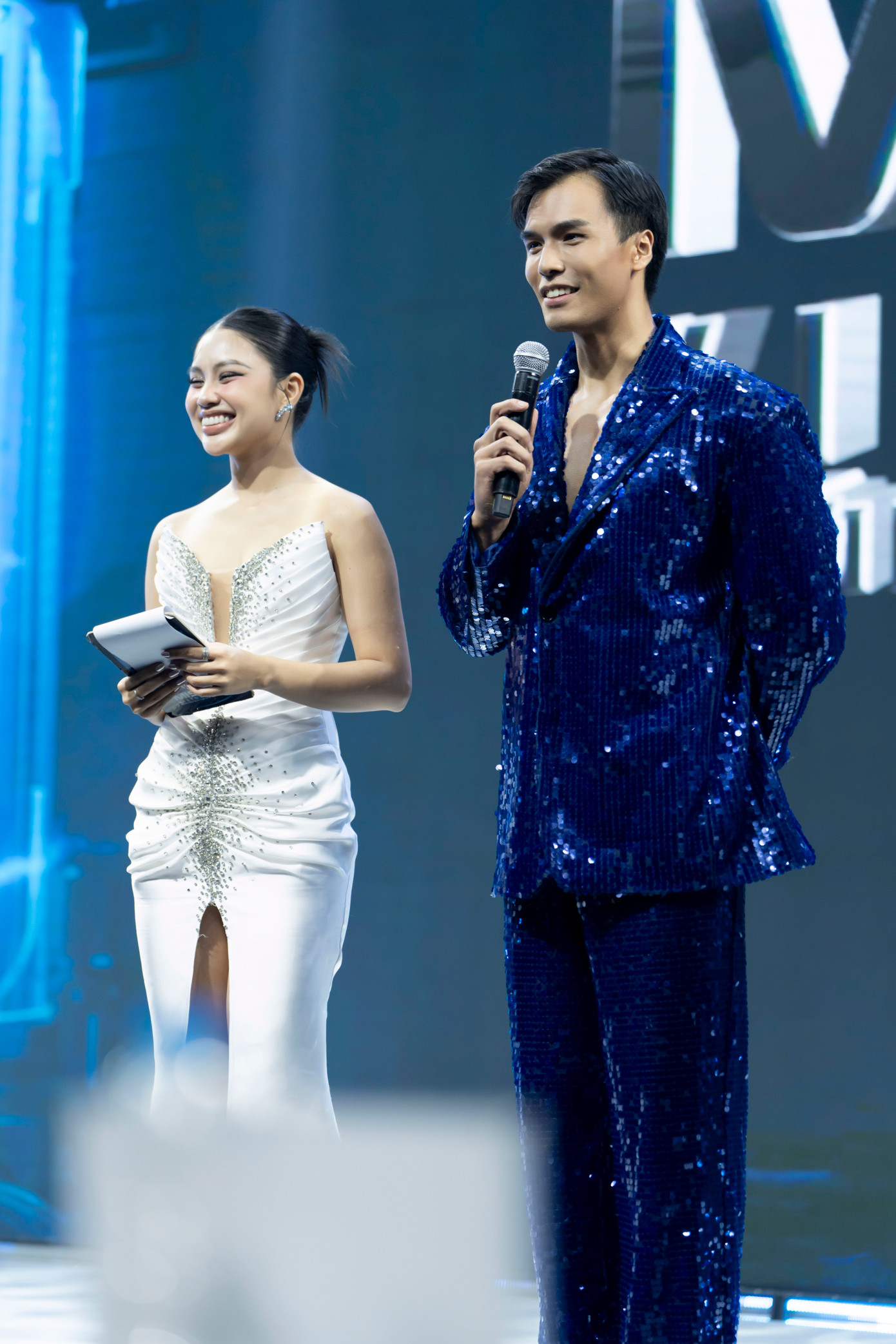 Nguyễn Mạnh Lân trong phần thi ứng xử. Nguyễn Mạnh Lân trong phần thi ứng xử.