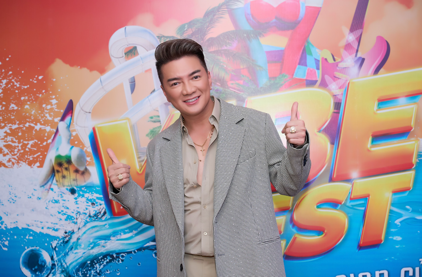 Đàm Vĩnh Hưng làm giám đốc nghệ thuật. Đàm Vĩnh Hưng làm giám đốc nghệ thuật.