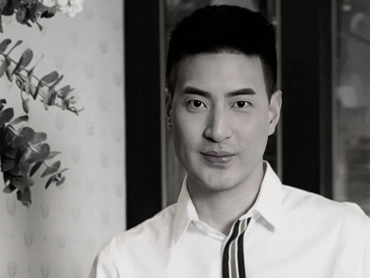 Thanat Tananuchittikul qua đời sau cơn hen suyễn. Thanat Tananuchittikul qua đời sau cơn hen suyễn.