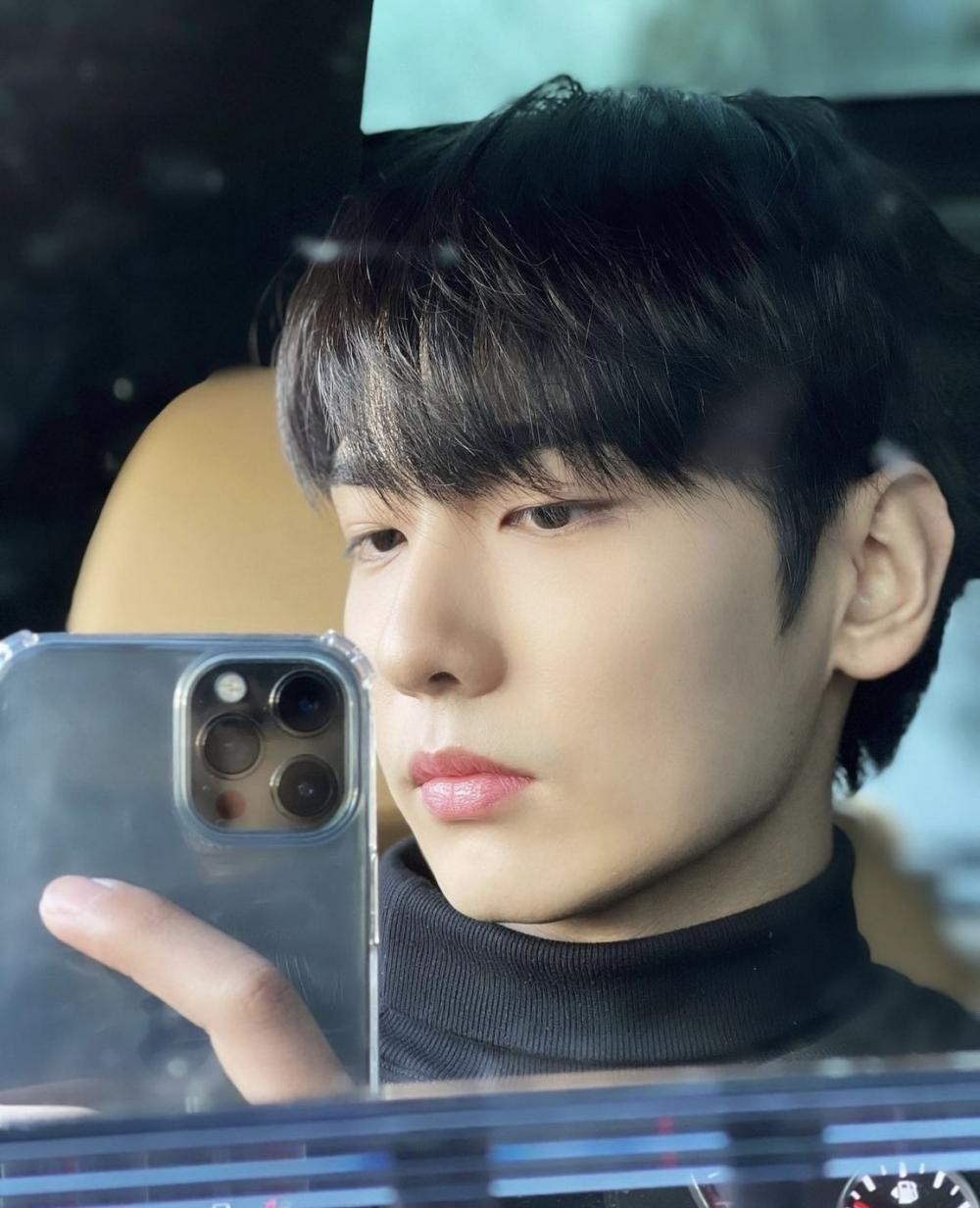 Gia đình đau buồn trước sự ra đi của chàng trai 24 tuổi. Gia đình đau buồn trước sự ra đi của chàng trai 24 tuổi.