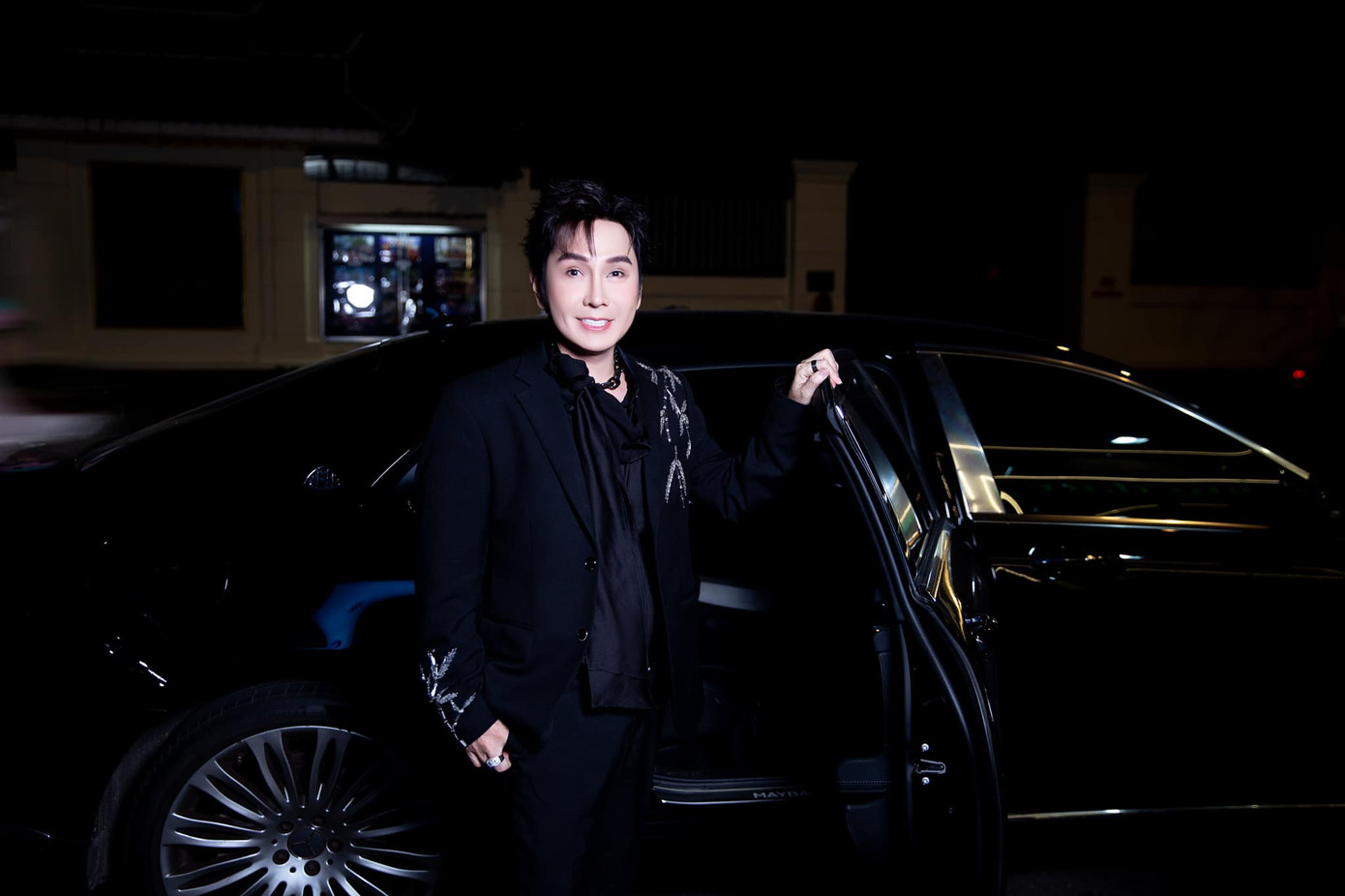 Hình ảnh gần đây của NSƯT Vũ Luân. Hình ảnh gần đây của NSƯT Vũ Luân.