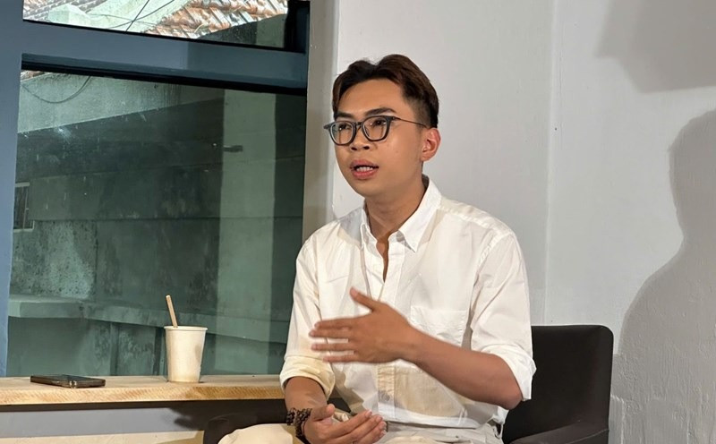 Diễn viên Lê Quốc Nam (ảnh trên) tiếp tục gọi tên Minh Dự sau bài tố ngày 4/2.