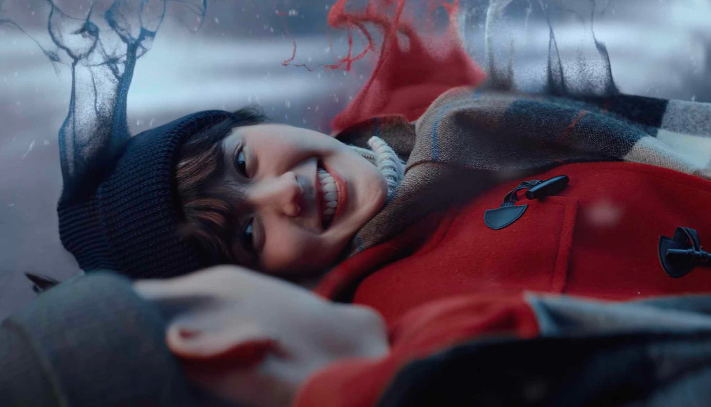 Hình ảnh tương lai, vũ trụ bay bổng trong MV mới của nam ca sĩ. Hình ảnh tương lai, vũ trụ bay bổng trong MV mới của nam ca sĩ.