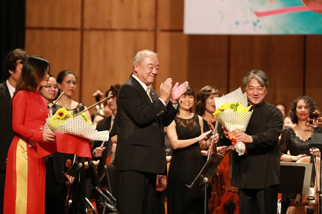 Show đổi mới với sự kết hợp giữa âm nhạc thính phòng và Nhã nhạc cung đình Huế.