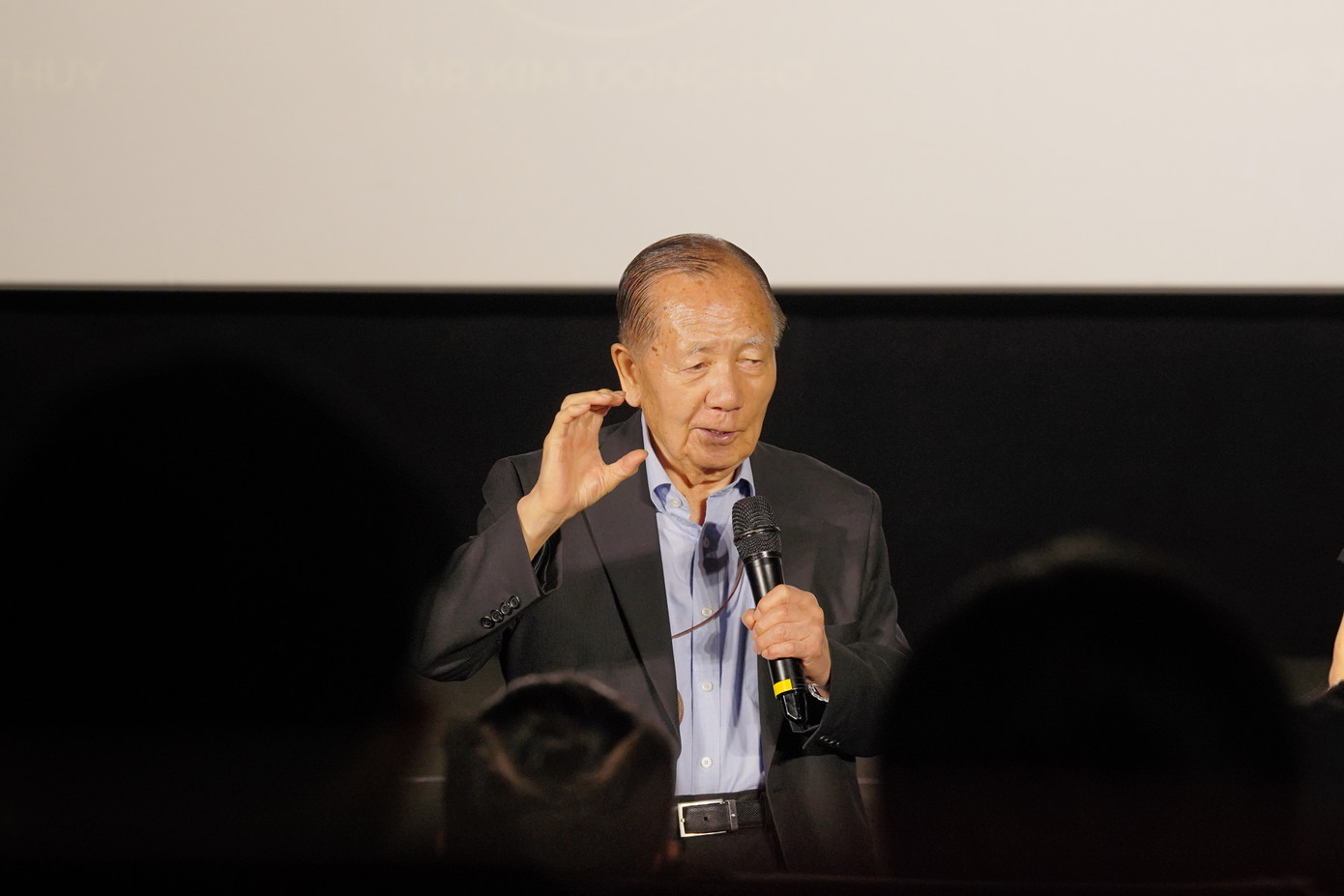 Ông Kim Dong-Ho - Nhà sáng lập, cựu chủ tịch LHP Quốc tế Busan phát biểu tại sự kiện.