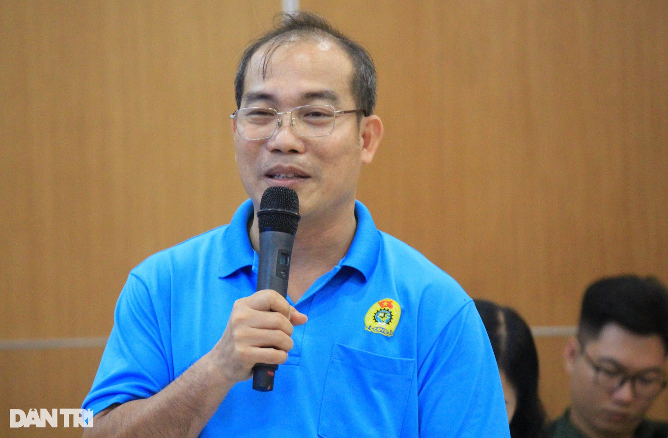 Ông Đinh Sỹ Phúc, Chủ tịch Công đoàn cơ sở Công ty TKG TaeKwang Vina (Ảnh: Xuân Trường).