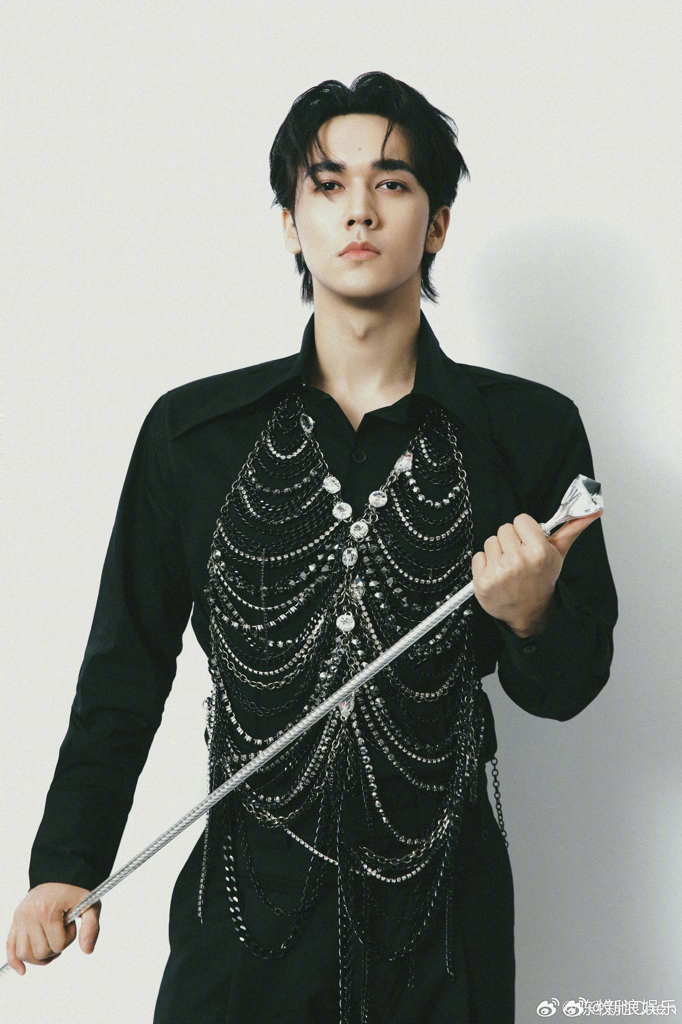 Trần Băng và Trần Mục Trì được cho là đang hẹn hò nhưng hai người không lên tiếng phản hồi.