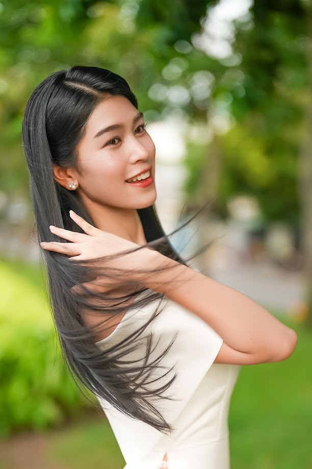 Tại Hoa hậu Việt Nam, Thanh Thảo được thí sinh gọi là "học sinh giỏi" của cuộc thi, do thành thạo tiếng Anh, Pháp và có biệt tài chơi piano. Thí sinh 19 tuổi cho biết cô được gia đình cổ vũ, tạo cơ hội học đàn, tham gia nhiều cuộc thi nghệ thuật. "Tôi tự hào khi sang Chicago thi đánh đàn từ khi học cấp hai, sau đó đạt Cúp vàng trong Liên hoan nghệ thuật châu Á Thái Bình Dương năm 2019. Khi nhìn lại, tôi thấy bản thân đã nỗ lực rất nhiều. Những thành tích là minh chứng cho sự cố gắng của tôi", cô nói thêm.