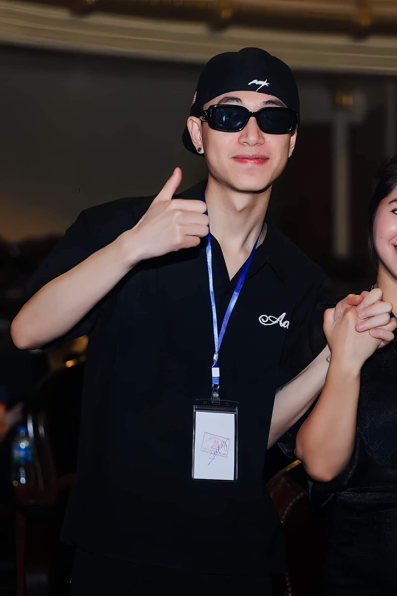 Rapper Double2T xin lỗi sau loạt bài tố liên quan đến thái độ. Rapper Double2T xin lỗi sau loạt bài tố liên quan đến thái độ.